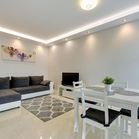 Aviator White Apartment Gdansk Exterior photo