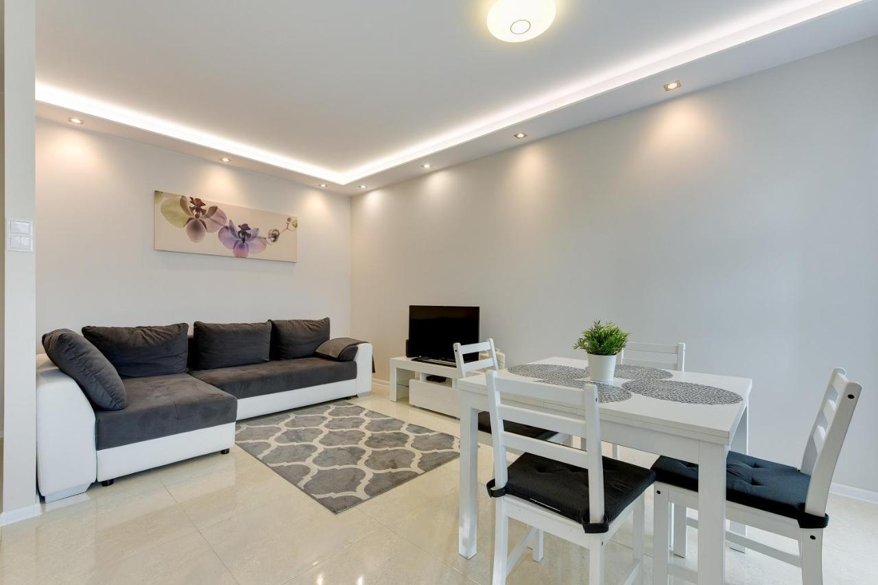 Aviator White Apartment Gdansk Exterior photo