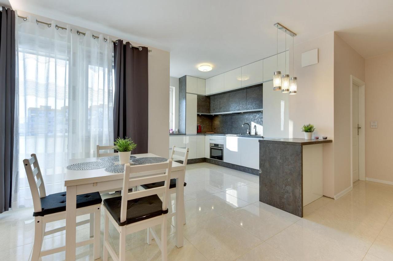 Aviator White Apartment Gdansk Exterior photo